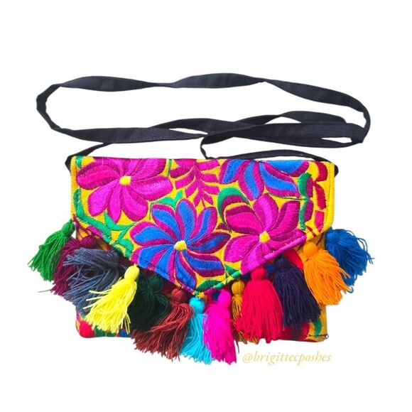 HANDMADE Mexican Embroidered Crossbody Bag - Picture 2 of 11